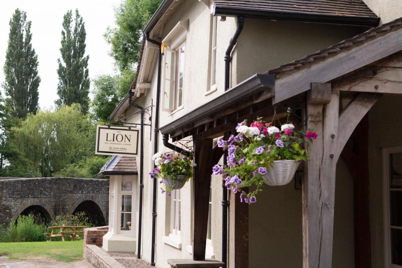 The Lion Hotel Leintwardine Bagian luar foto